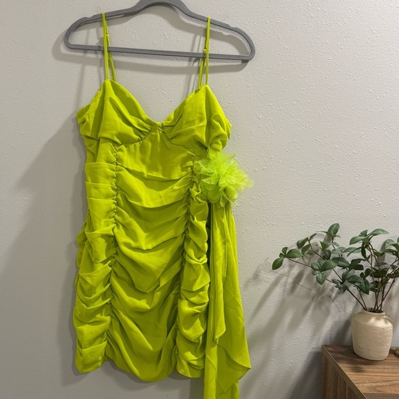 For Love And Lemons NWT XL Green Floral Lorlai Ruched Mini Dress Party Cocktail - Picture 2 of 9
